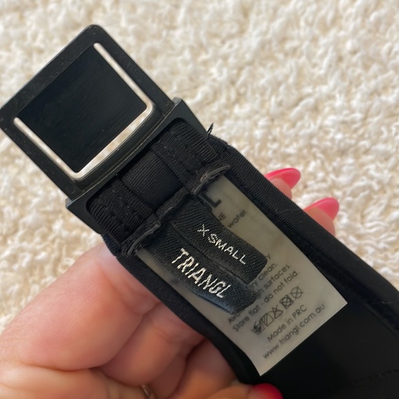 Triangl Swim Zip Front Bandeau Top - XS - Picture 4 of 6